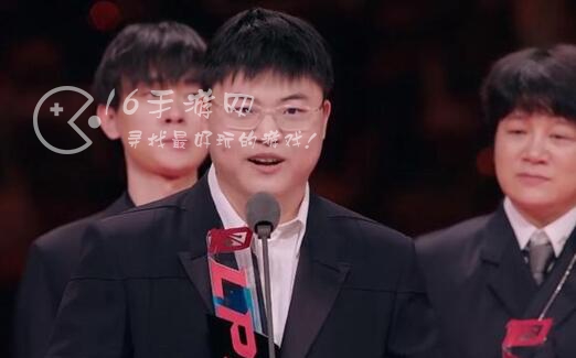 英雄联盟uzi什么时候复出 Uzi什么时候上场